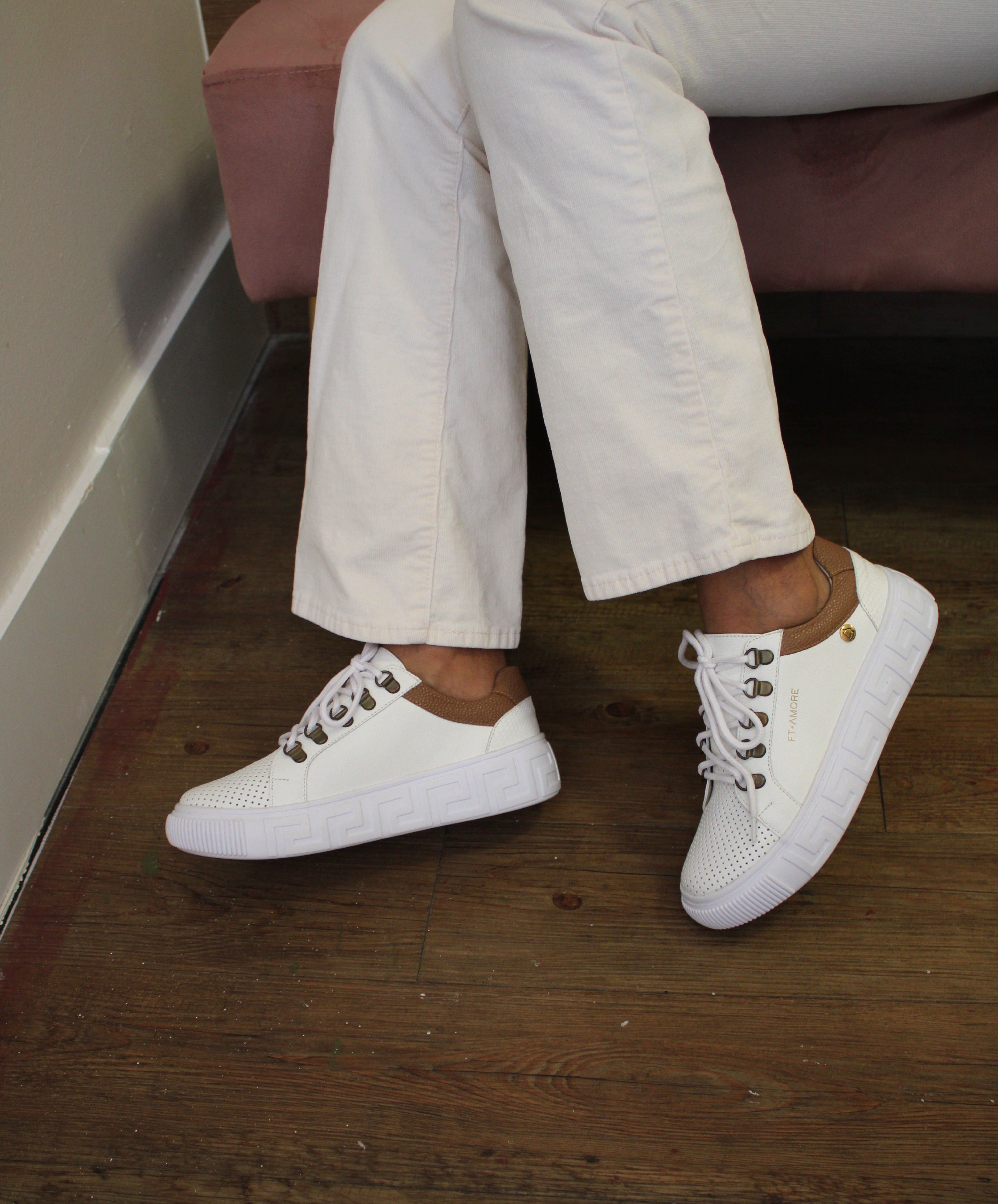 Fashionable Sneakers Bone White 4897