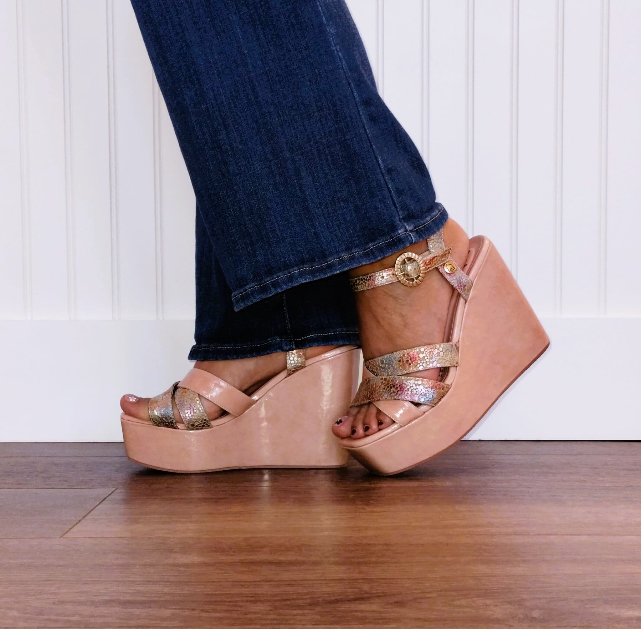 Blush Elevate Platform| Ref 5709
