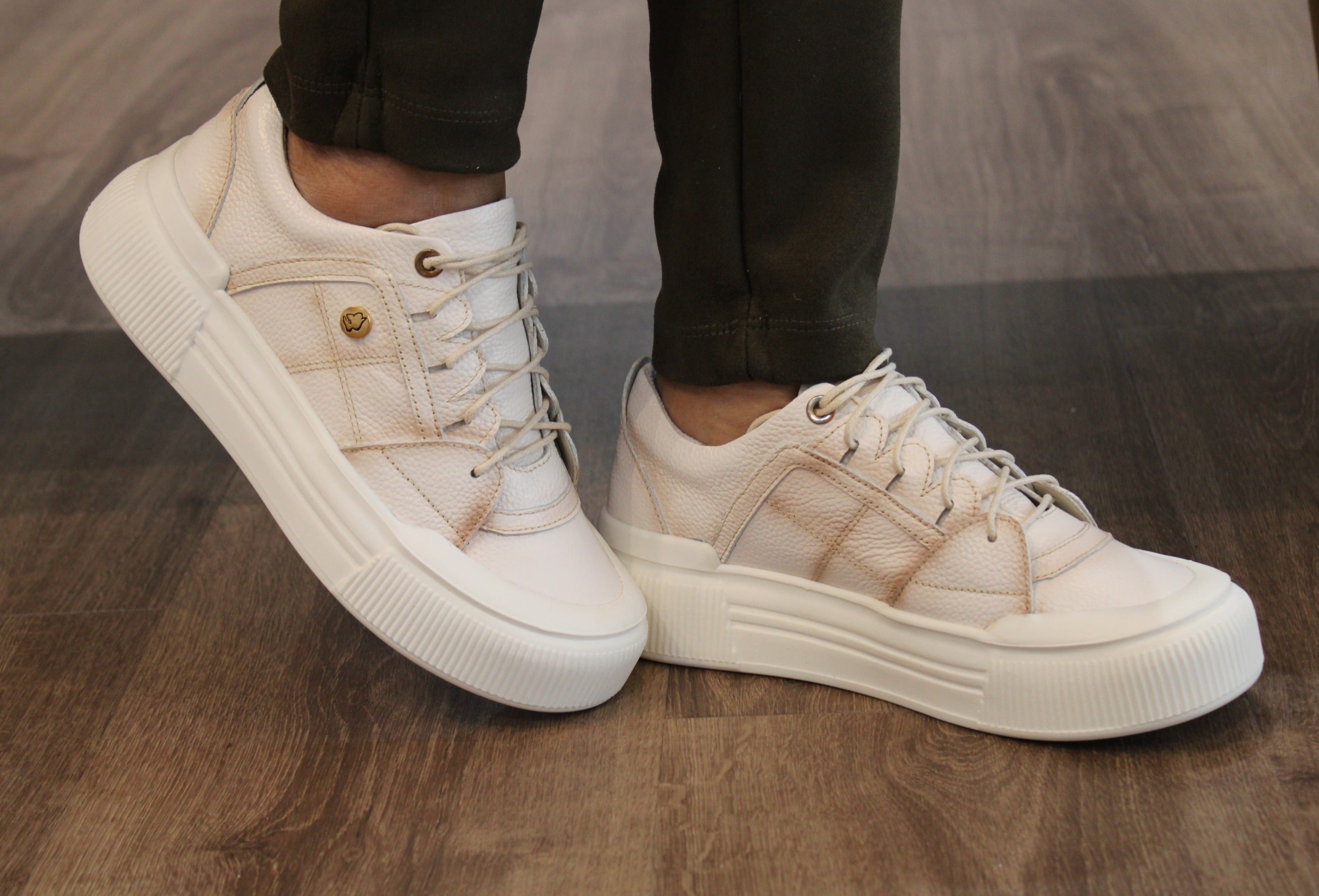 Fashionable Sneakers Light Pink