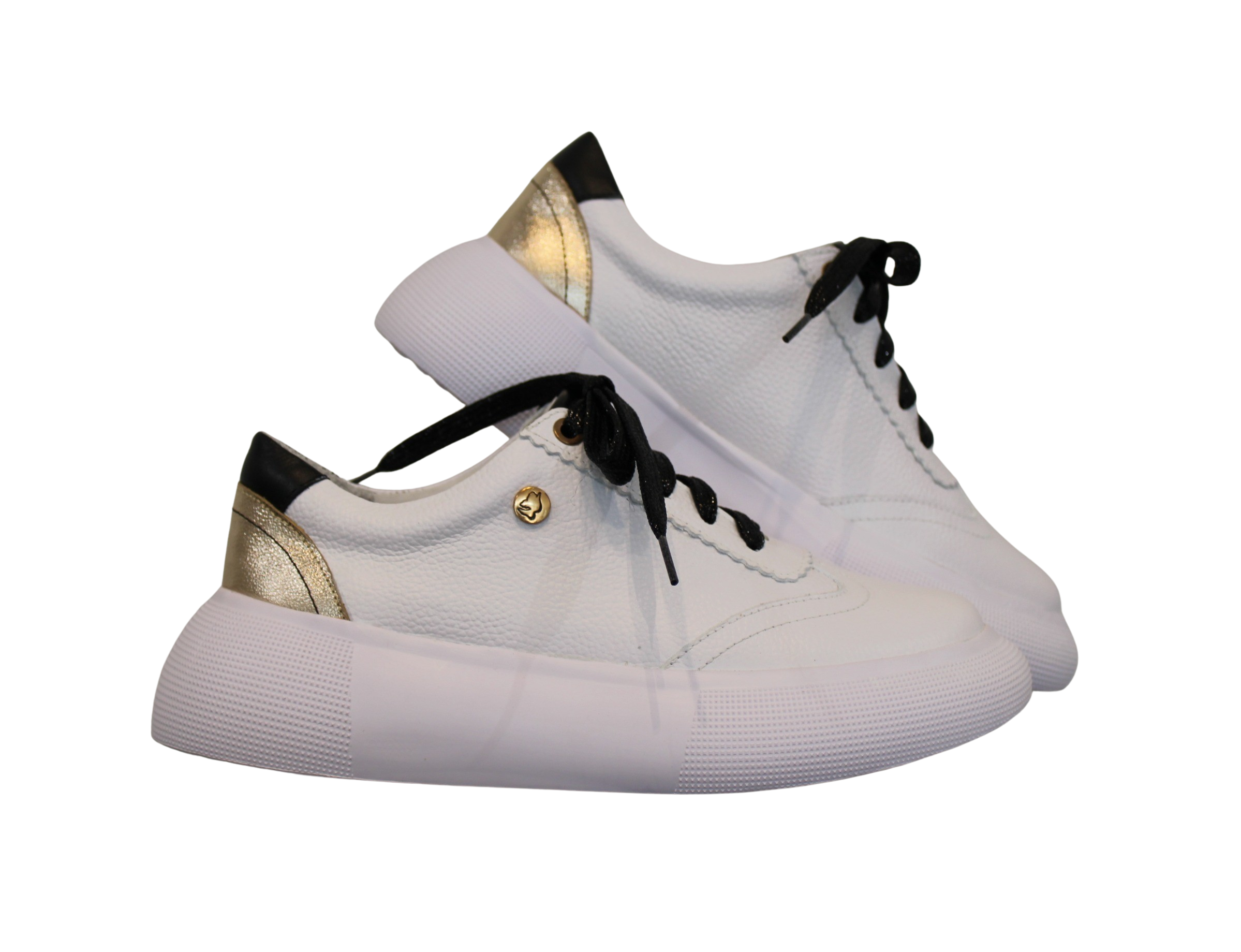 Fashionable Sneakers White