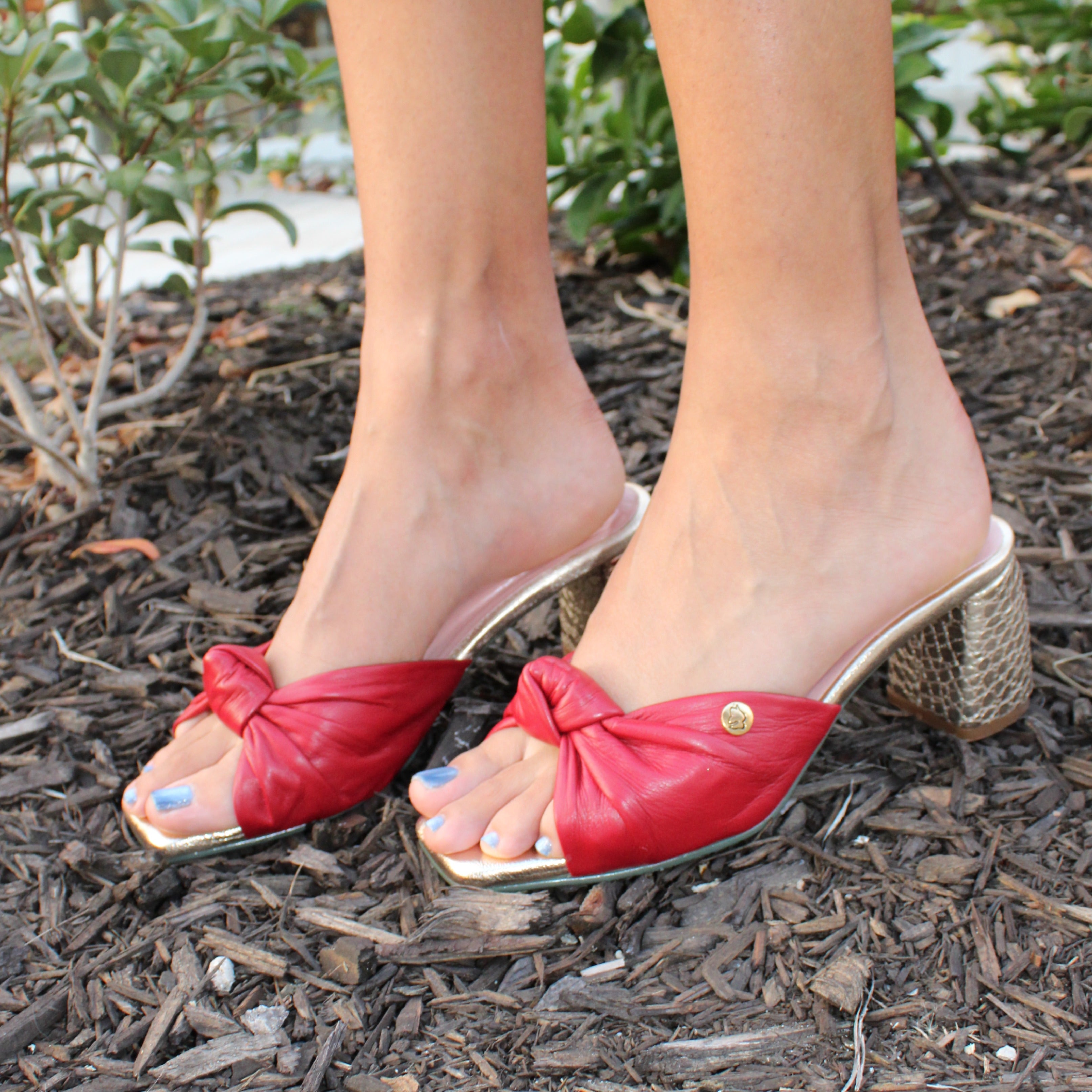 Red Knot Slingbacks, in leather | Ref 5962
