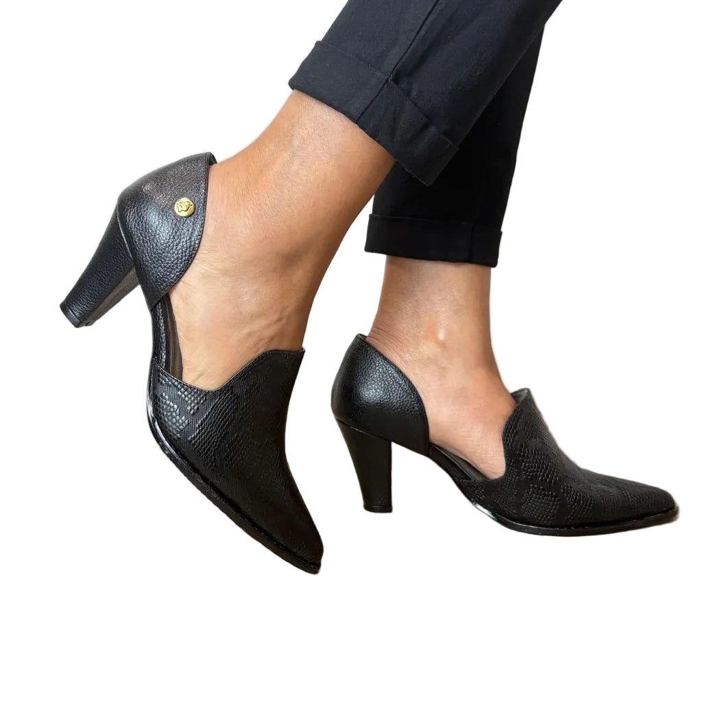 High Heel in Black Leather with Snake Texture | Ref 3828