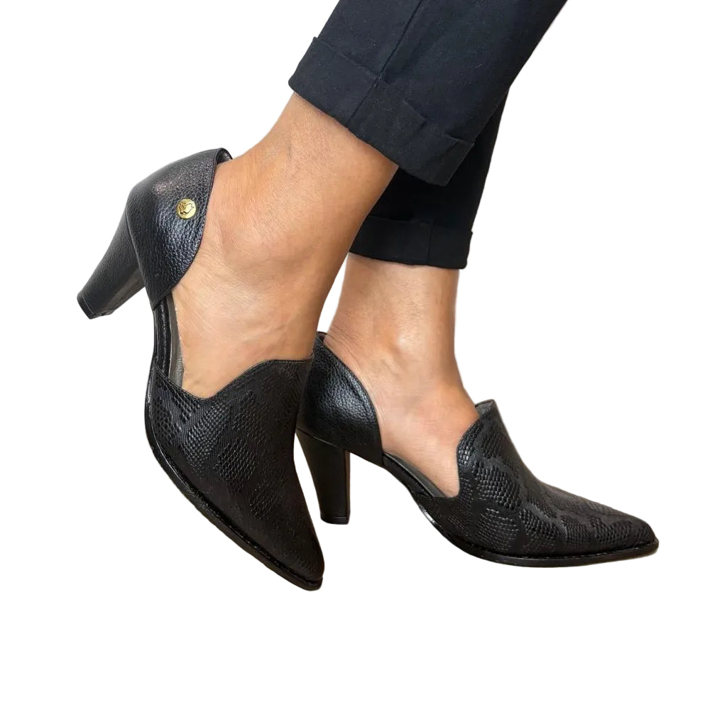 High Heel in Black Leather with Snake Texture | Ref 3828